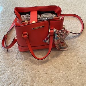 Steve Madden Purse